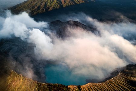 🗺️ The Ultimate Guide to Visiting Ijen Crater from Bali